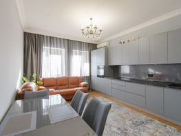 Продается 3-комнатная квартира Варфоломеева ул, 80 м², 18900000 рублей