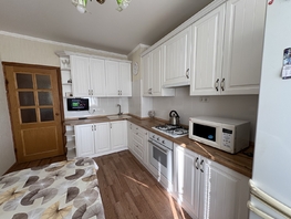 Продается 3-комнатная квартира Таганрогская ул, 62 м², 6100000 рублей