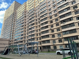 Продается 2-комнатная квартира 26-я линия ул, 60 м², 6600000 рублей