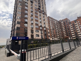 Продается 2-комнатная квартира 40-летия Победы пр-кт, 60  м², 6900000 рублей