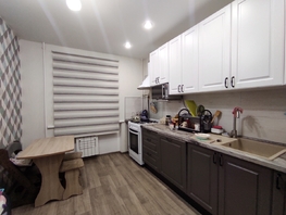 Продается 3-комнатная квартира 40-летия Победы пр-кт, 70  м², 8000000 рублей