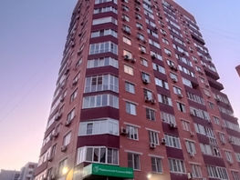 Продается 1-комнатная квартира Комарова б-р, 49.3  м², 7500000 рублей