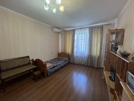 Продается 1-комнатная квартира Жмайлова ул, 32  м², 4000000 рублей