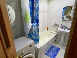 Продается 3-комнатная квартира Старшинова б-р, 59.2  м&sup2;, 8800000 рублей