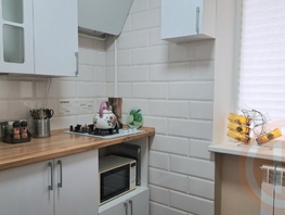 Продается 3-комнатная квартира Победы пр-кт, 55.8  м&sup2;, 9600000 рублей