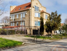 Продается Дом Кирова ул, 561  м&sup2;, участок 3.7 сот., 69000000 рублей
