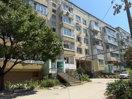 Продается 1-комнатная квартира Челнокова ул, 32.4  м&sup2;, 4650000 рублей