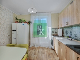Продается 3-комнатная квартира Авиаторов ул, 67  м&sup2;, 7900000 рублей