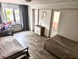 Снять двухкомнатную квартиру Октябрьская ул, 52  м&sup2;, 3800 рублей