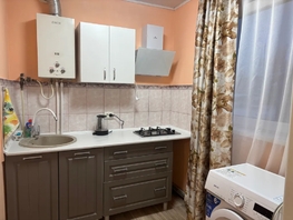 Снять двухкомнатную квартиру Клубный пер, 40  м&sup2;, 3000 рублей