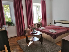 Снять двухкомнатную квартиру Батурина пер, 55  м&sup2;, 7000 рублей