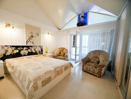 Снять двухкомнатную квартиру Дельфин мкр, 45  м&sup2;, 2500 рублей