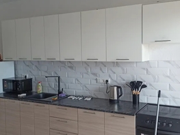 Снять двухкомнатную квартиру Соловьева ул, 30  м&sup2;, 2500 рублей