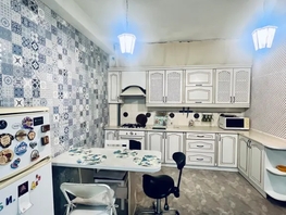 Снять двухкомнатную квартиру Головкинского ул, 90  м&sup2;, 4200 рублей