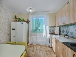 Продается 3-комнатная квартира Авиаторов ул, 67  м&sup2;, 7900000 рублей