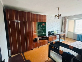 Продается 4-комнатная квартира 10 мкр, 72.7  м&sup2;, 5000000 рублей